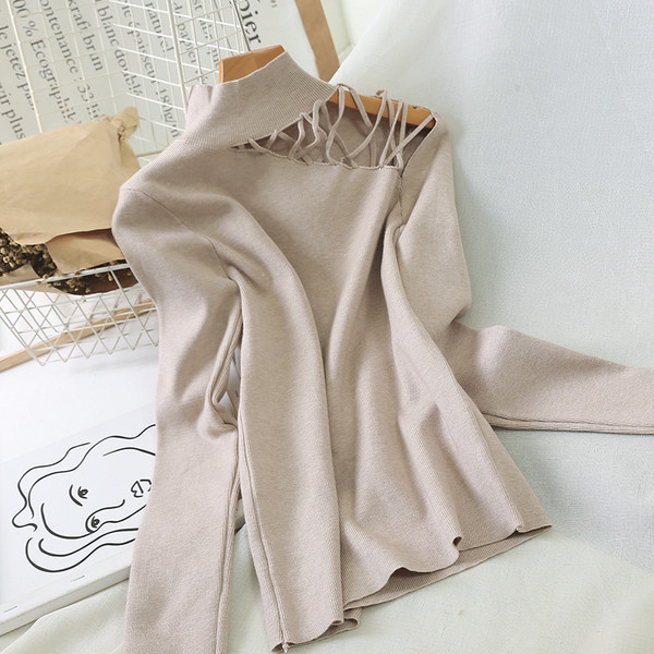 Pulover de dama modern cu guler inalt si decupaje in mai multe culori