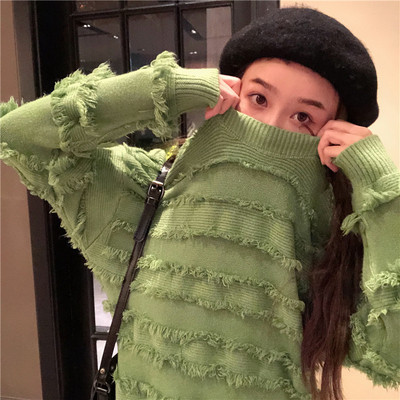 Γυναικεία casual μπλούζα σε διάφορα χρώματα με οβάλ ντεκολτέ