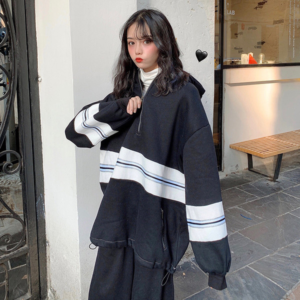 Γυναικείο casual φούτερ  με υψηλό γιακά και φερμουάρ