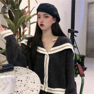 Női topikus mellény két színben, spitz nyakkivágással