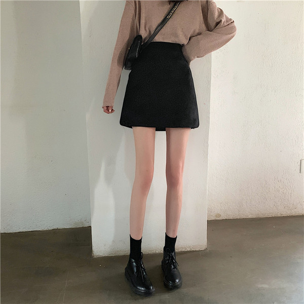 Fusta dama casual din catifea model drept in doua culori