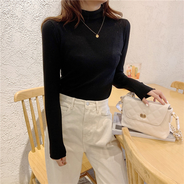 Bluza de dama casual model cu guler inalt