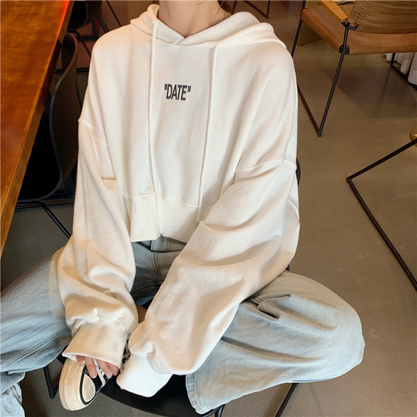 Női hétköznapi rövid pulóver két színben kapucnival