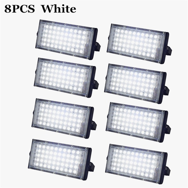 Set de patru, șase sau opt lămpi LED rezistente la apă