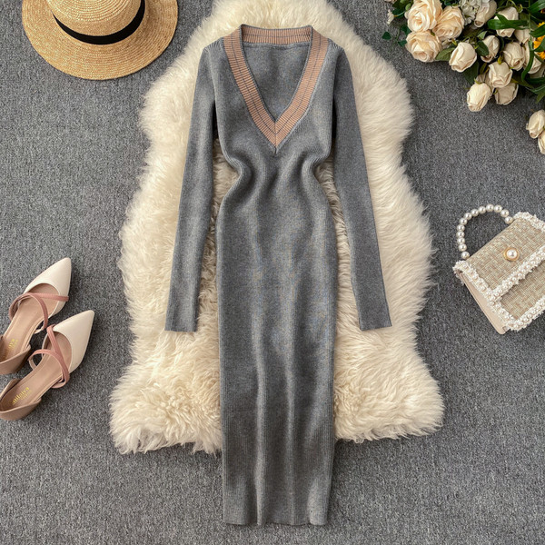 Rochie casual de dama cu decolteu spitz in mai multe culori