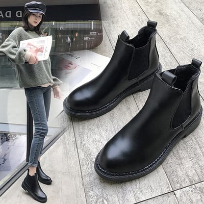 Γυναικεία μοντέρνοα παπούτσια μυτερό μοντέλο σε μαύρο χρώμα