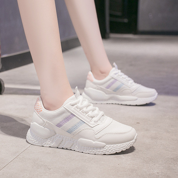 Sport-alkalmi női tornacipő színes nyárival több színben