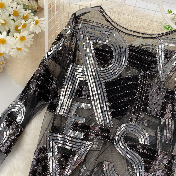 Bluză de damă modernă cu paiete de culoare închisă