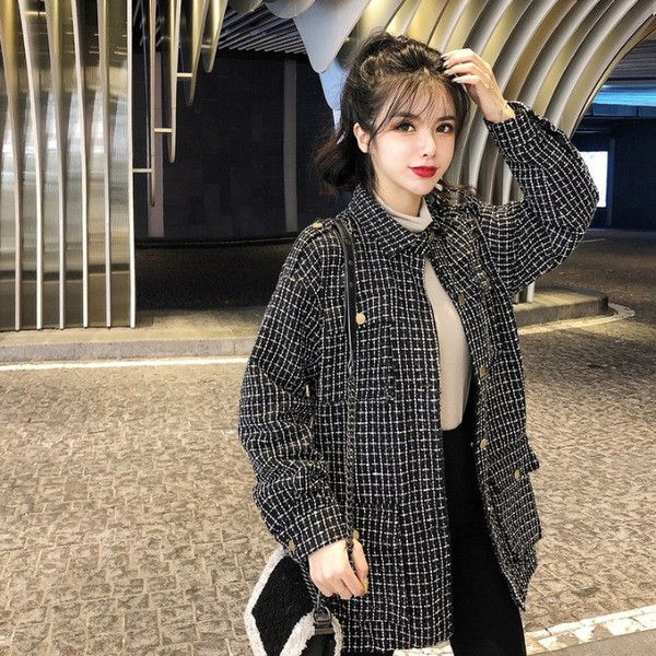 Дълго карирано палто с колан и джобове