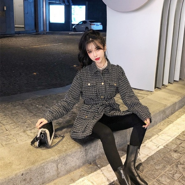 Дълго карирано палто с колан и джобове