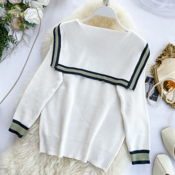 Modern női pulóver fehér és zöld színben