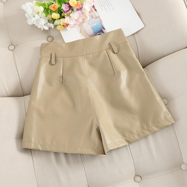 Μοντέρνα γυναικεία σορτς με ψηλή μέση σε δύο χρώματα