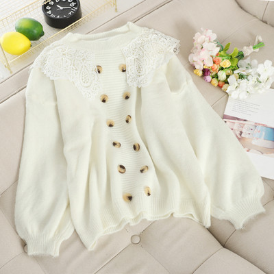 Μοντέρνο γυναικείο πουλόβερ  με ωοειδές ντεκολτέ, κουμπιά και δαντέλα σε διάφορα χρώματα