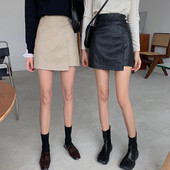 Fusta scurta asimetrica cu talie inalta din imitatie de piele in trei culori