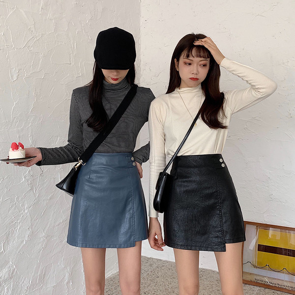 Fusta scurta asimetrica cu talie inalta din imitatie de piele in trei culori