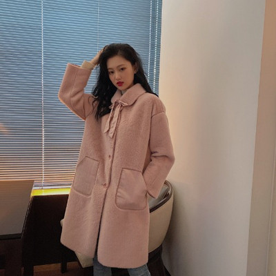 Μακρύ παλτό άνοιξης-φθινοπώρου σε μπεζ και λευκό-χρώμα φαρδύ μοντέλο