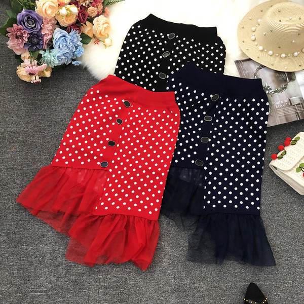 Μοντέρνα γυναικεία μπλούζα με κουμπιά και τούλι σε διάφορα χρώματα