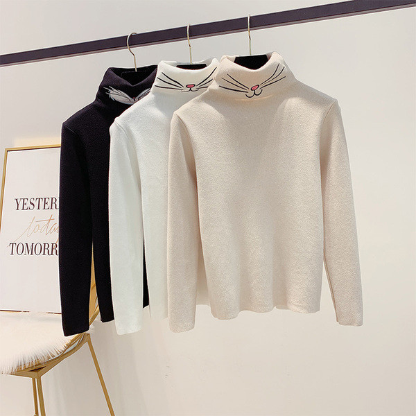 Μοντέρνα γυναικεία μπλούζα με κολάρο σε τρία χρώματα