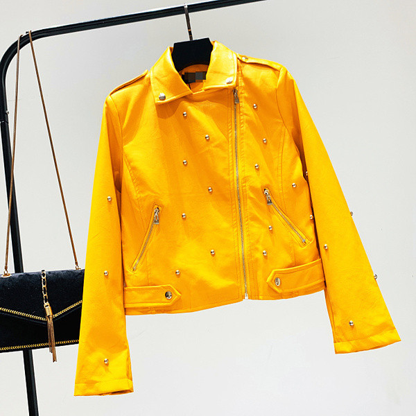 Új modell női bőrkabát fém elemekkel négy színben