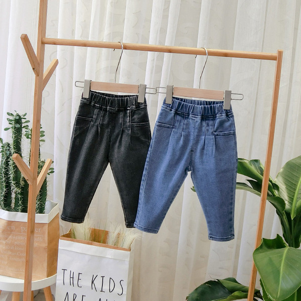 Model nou de blugi copii pentru baieti cu buzunare in negru si albastru