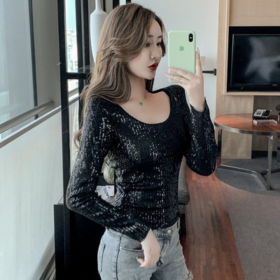 Γυναικεία μπλούζα με πούλιες σε μαύρο και ασημί χρώμα