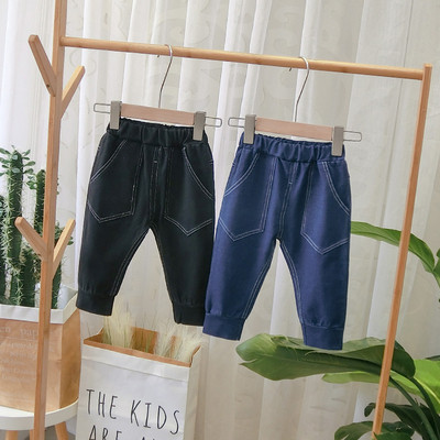 Модерни детски спортни дънки за момчета с джобове в черен и син цвят