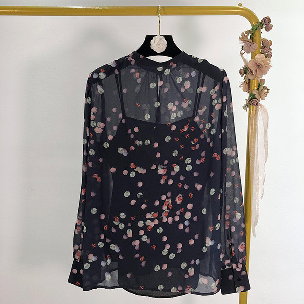 Bluză de damă din șifon cu model negru și cu model