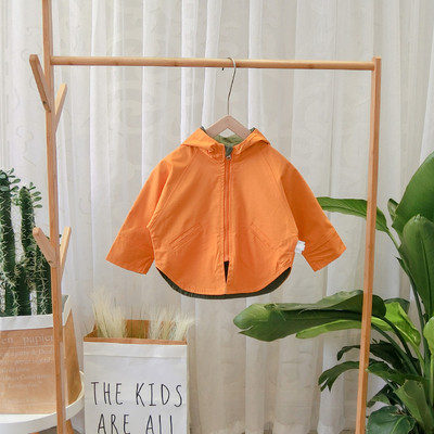 Νέο μοντέλο μπουφάν φθινόπωρο για αγόρια και κουκούλα για τα αγόρια σε δύο χρώματα