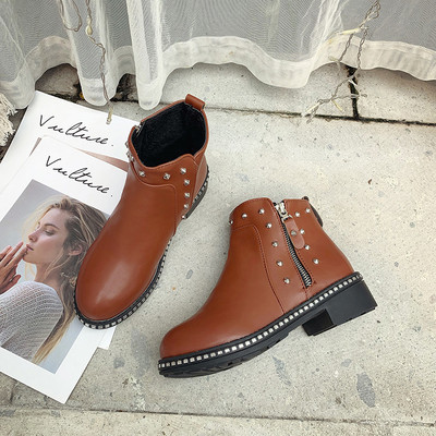 Μοντέρνες γυναικείες έκο δερμάτινες μπότες με φερμουάρ σε μαύρο, καφέ και γκρι χρώμα