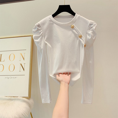 Μοντέρνα γυναικεία μπλούζα με κουμπιά και στρογγυλη λαιμόκοψη