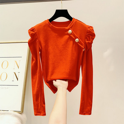 Μοντέρνα γυναικεία μπλούζα με κουμπιά και στρογγυλη λαιμόκοψη