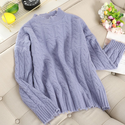 Μοντέρνο γυναικείο πουλόβερ με χαμηλό γιακά σε διάφορα χρώματα