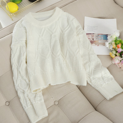 Γυναικείο πουλόβερ με στρογγυλη λαιμόκοψη σε διάφορα χρώματα