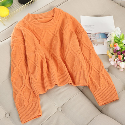 Γυναικείο πουλόβερ με στρογγυλη λαιμόκοψη σε διάφορα χρώματα