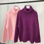 Νέο μοντέλο μοντέρνο γυναικείο πουλόβερ με μεγάλο κολάρο σε μοβ και ροζ χρώμα