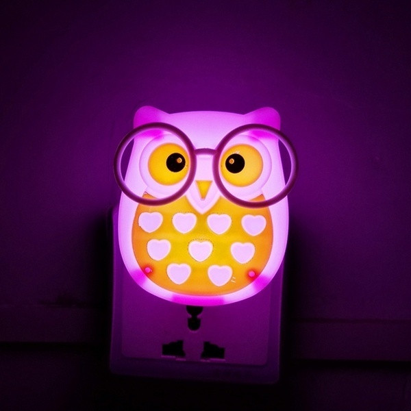 Нощна лампа във формата на бухал в син, розов, жълт и зелен цвят 