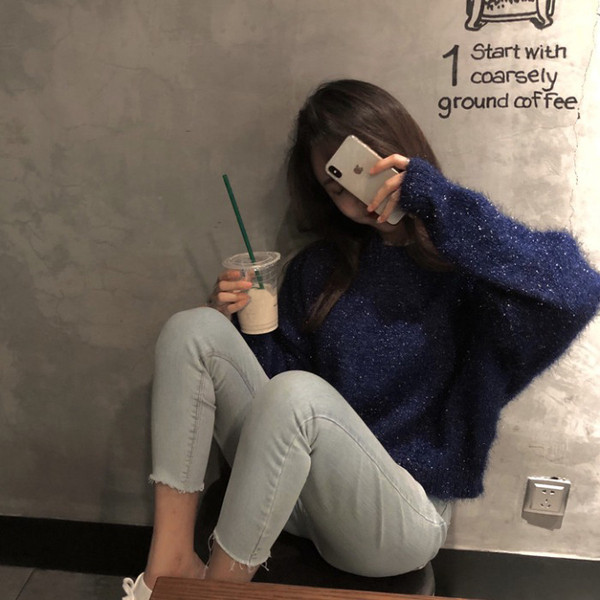 Γυναικείο casual χνουδωτό πουλόβερ σε μπλε χρώμα