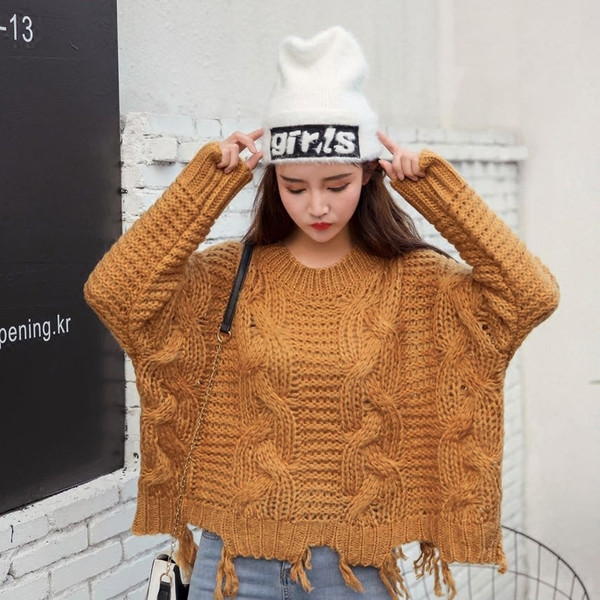 Μοντέρνο γυναικείο πουλόβερ  με λαιμόκοψη O - πολλά χρώματα