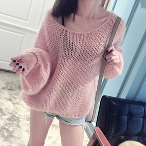 Μοντέρνο γυναικείο πουλόβερ με μακρύ μανίκι και λαιμόκοψη O