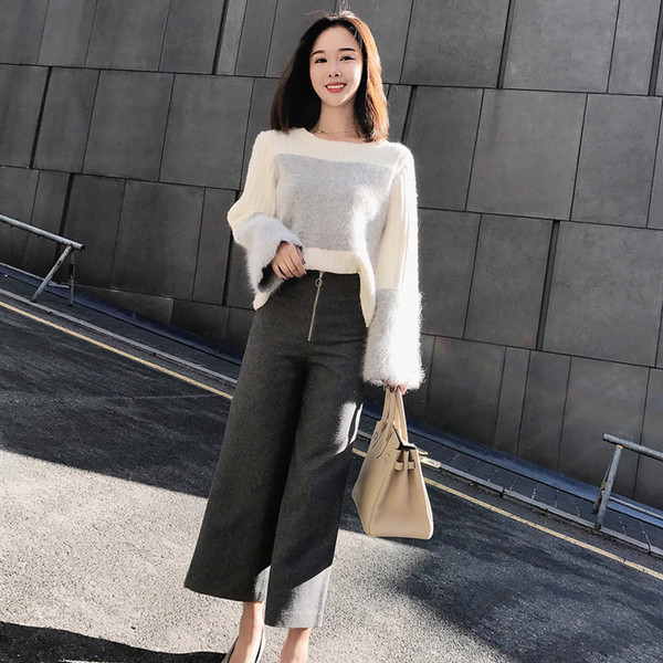 Casual γυναικείο πουλόβερ με O-λαιμόκοψη σε λευκό και ροζ χρώμα