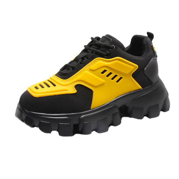 Női tornacipők új modellje durva talppal és fűzővel több színben