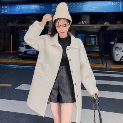 Дълго пролетно-есенно палто в розов и бял цвят  -  широк модел