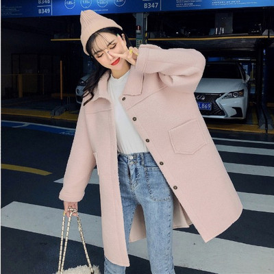 Дълго пролетно-есенно палто в розов и бял цвят  -  широк модел