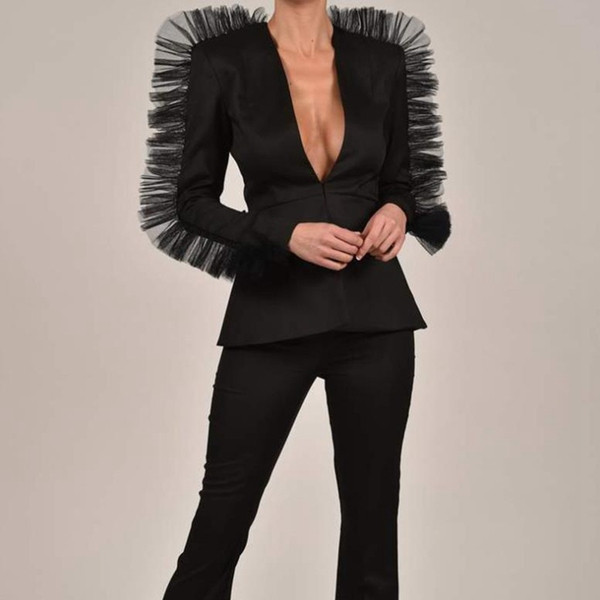 Női alkalmi kabát spitz nyakkivágással és tüllel fehér és fekete színben