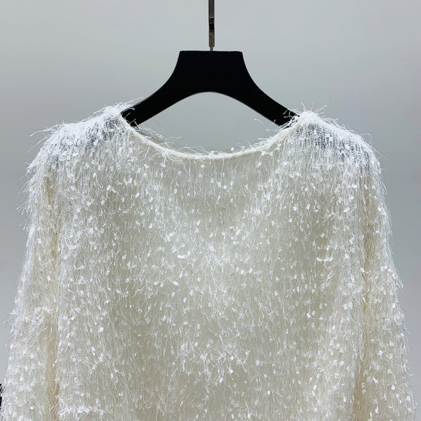 Νέο μοντέλο γυναικείο πουλόβερ  με λαιμόκοψη O σε ροζ και λευκό χρώμα