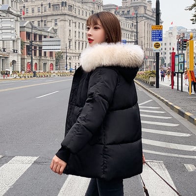 Modern női téli kabát kapucnival, több színben