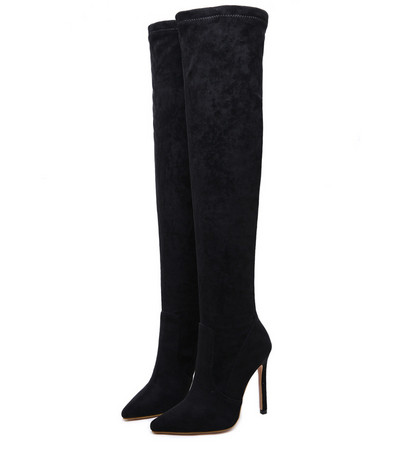 Μοντέρνες γυναικείες μπότες με λεπτό τακούνι σε τρία χρώματα