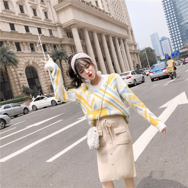 Női pulóver és szoknya szett - két színben