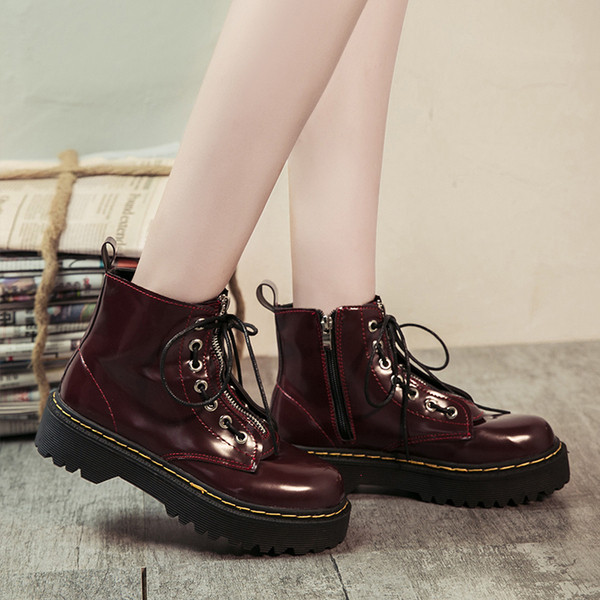 Cizme de dama cu talpa plate si sireturi in mai multe culori