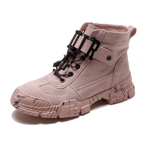 Γυναικεία αθλητικά παπούτσια με έγχρωμη σόλα σε τρία χρώματα